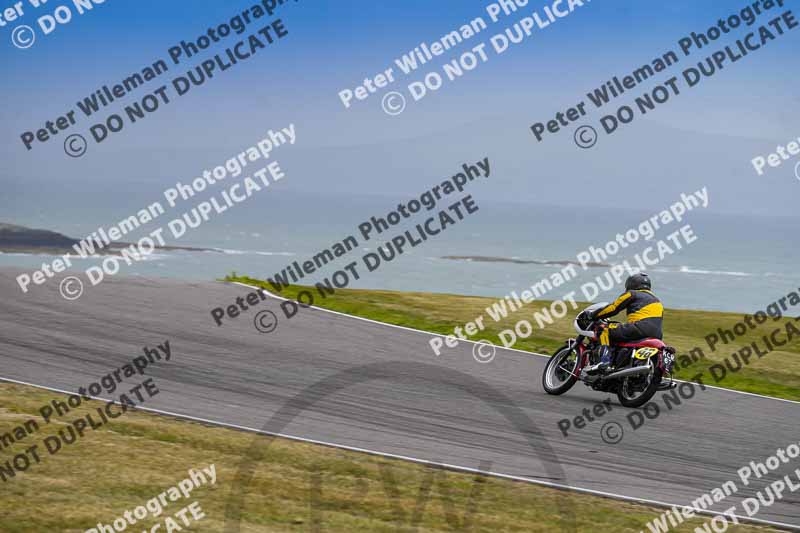 anglesey no limits trackday;anglesey photographs;anglesey trackday photographs;enduro digital images;event digital images;eventdigitalimages;no limits trackdays;peter wileman photography;racing digital images;trac mon;trackday digital images;trackday photos;ty croes
